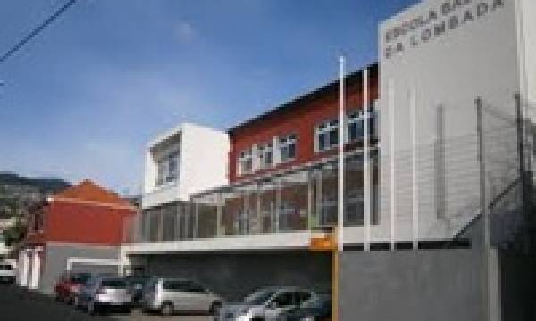 Exercício de evacuação - EB1/PE do Areeiro e Lombada (edif. Lombada)